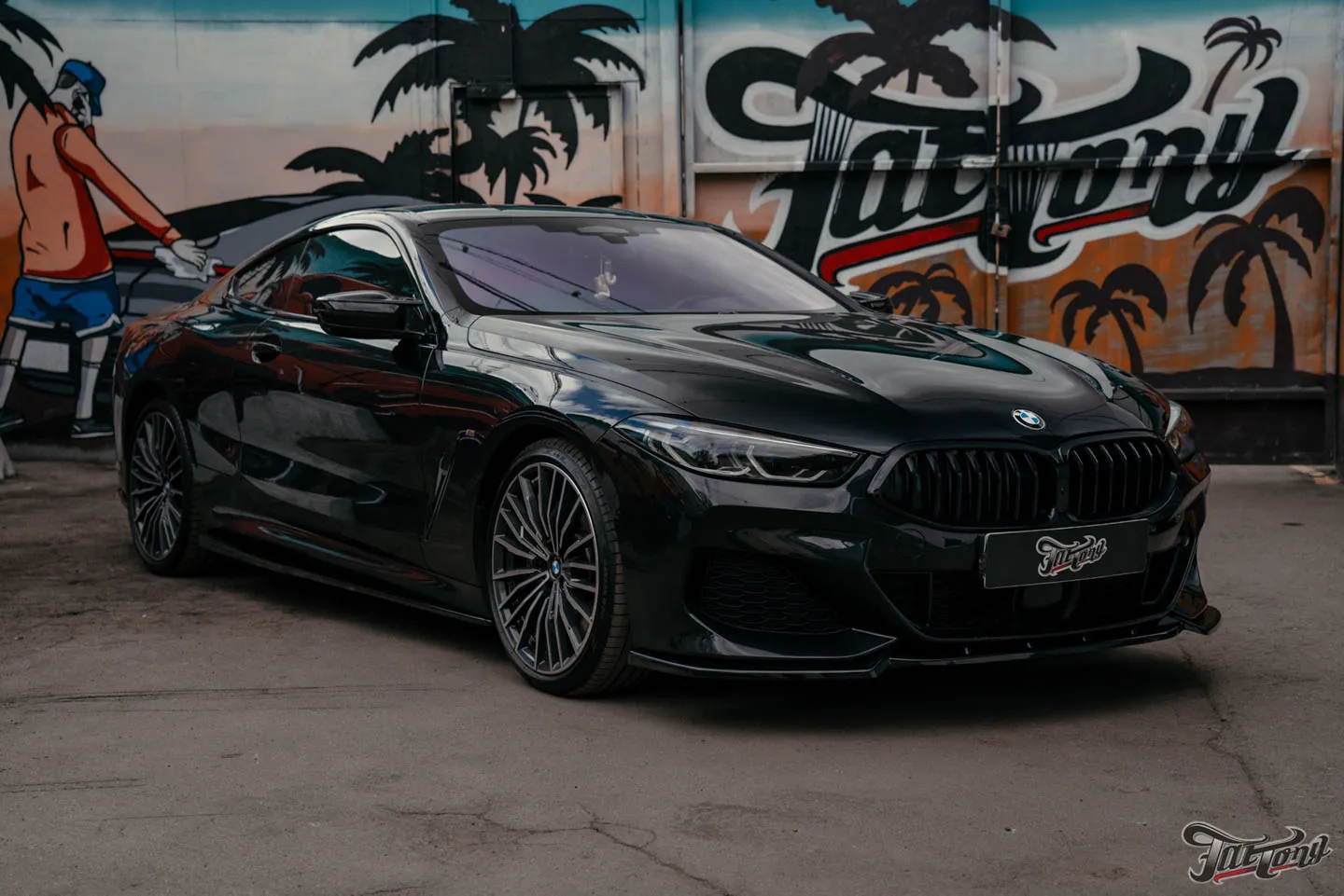 Окрас и установка обвеса, полный антихром для BMW 8